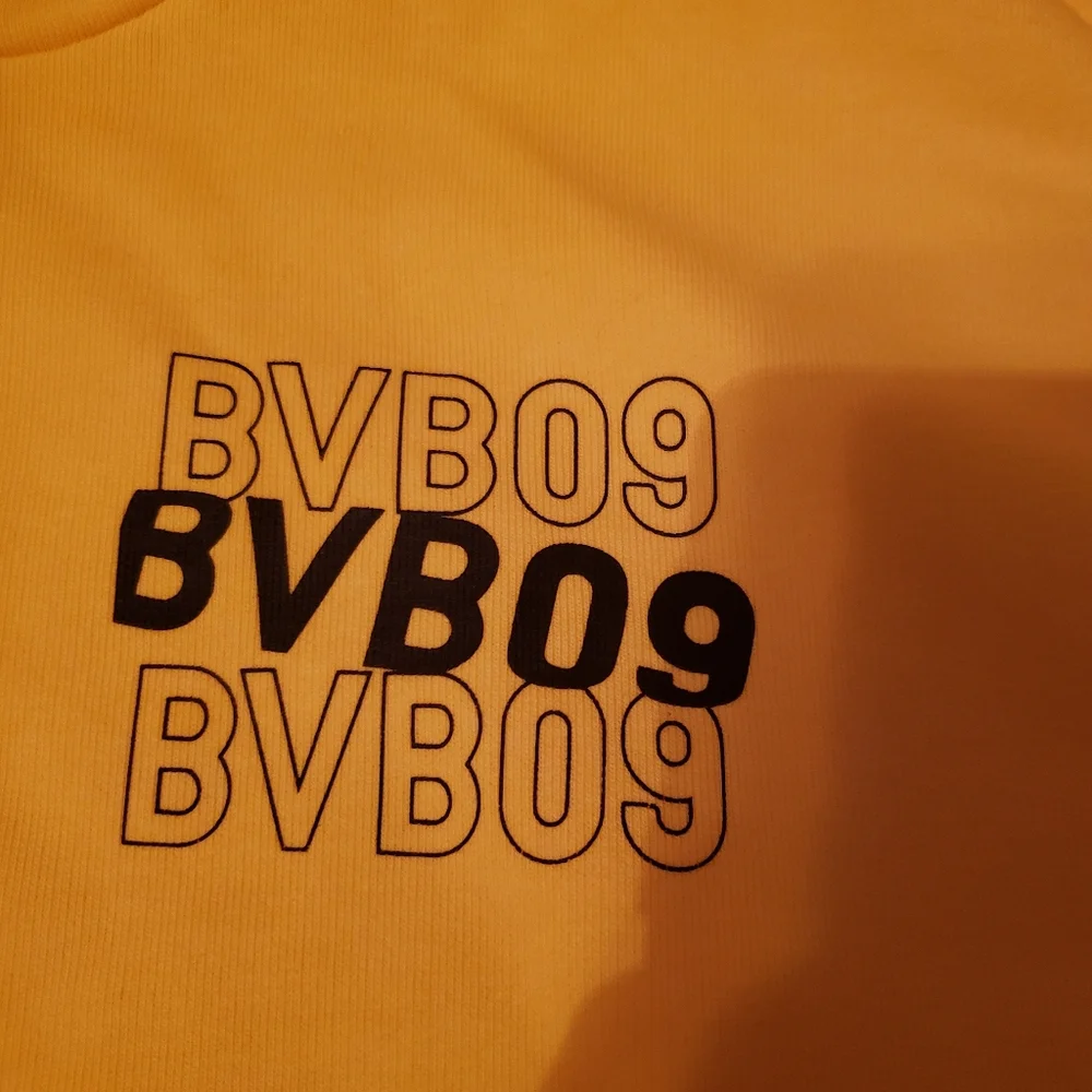 ⚽️ Borussia Dortmund Hoodie ⚽️ - Picture 2 of 9